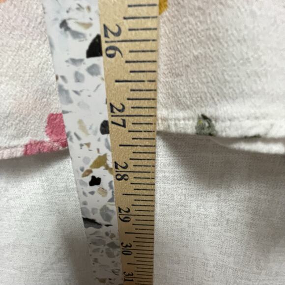 Loft Plus Women’s White Pink Yellow Floral Blouse 3/4 Sleeve - Size 18 - Picture 11 of 11